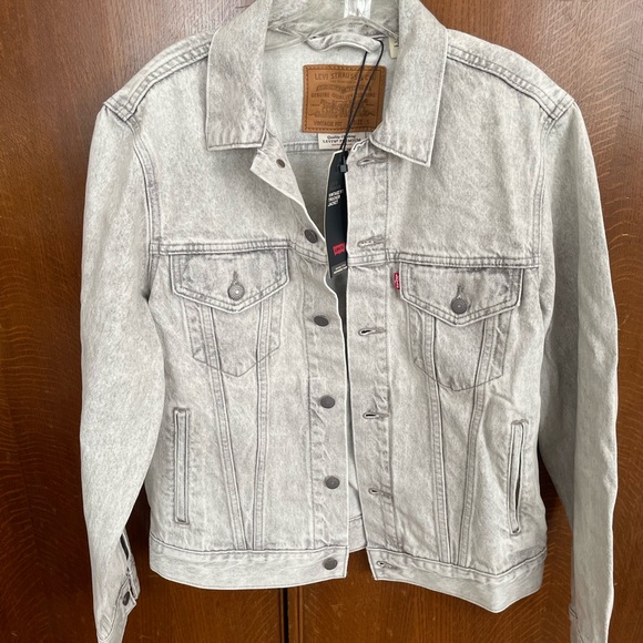 Levi's Premium Light Gray Trucker Jacket - Picture 1 of 6